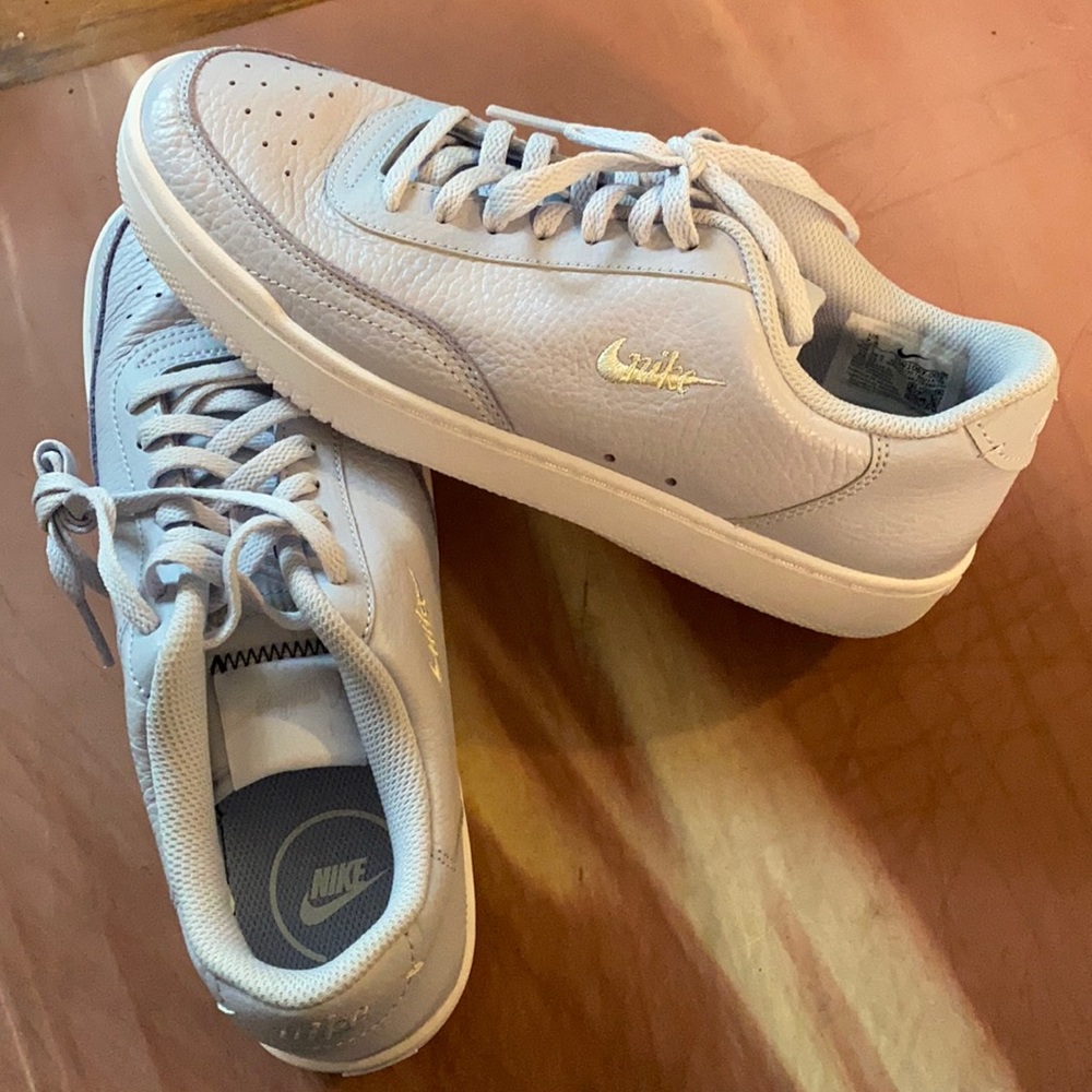 Nike Court Vintage Premium Sneaker